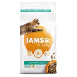 Iams for Vitality Light in fat Sterilised Cat Food with Fresh chicken 2kg - Ormskirk Pets