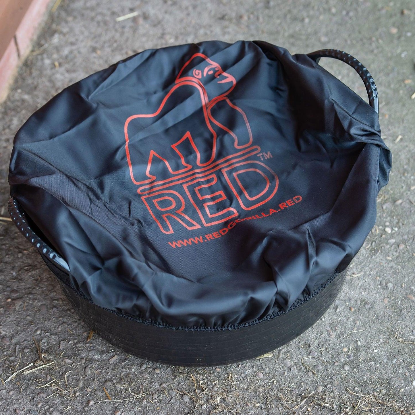 Red Gorilla Tub Cover Fabric Medium/Large Black - Ormskirk Pets