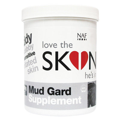 NAF Love The Skin Hes In Mud Gard Supplement 690G - Ormskirk Pets